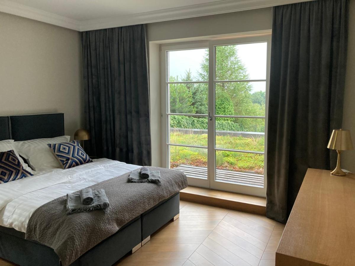 Krakow Green Hill Luxury Apartment Balice Kültér fotó